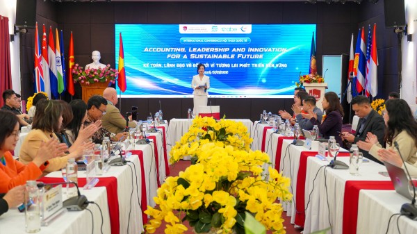 Kế toán, lãnh đạo và đổi mới trong kỷ nguyên chuyển đổi kép